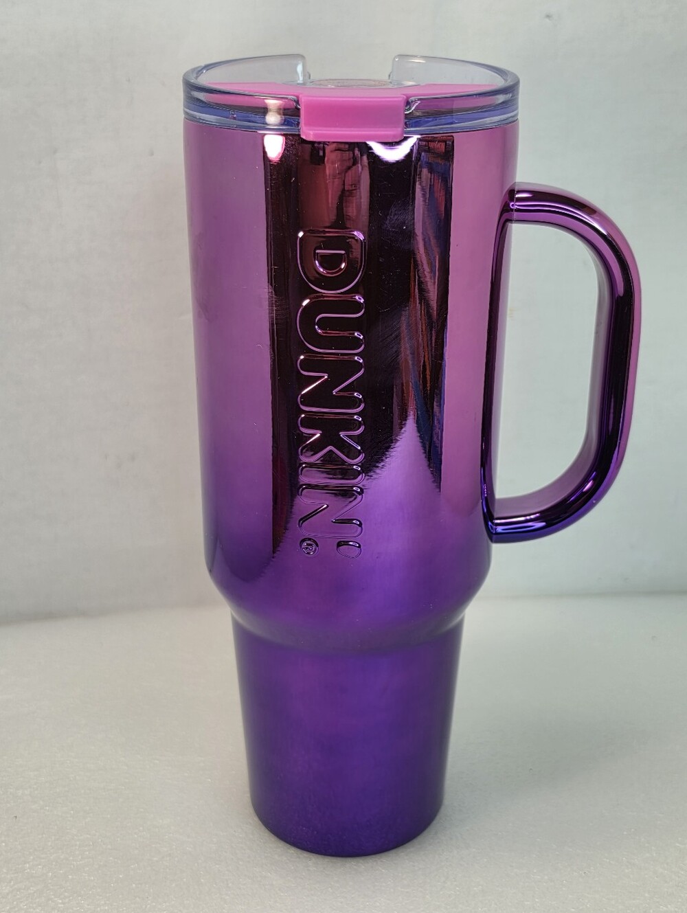 Dunkin Donuts Limited Edition 40oz Chrome Ombre Travel Cup. LNWOT
